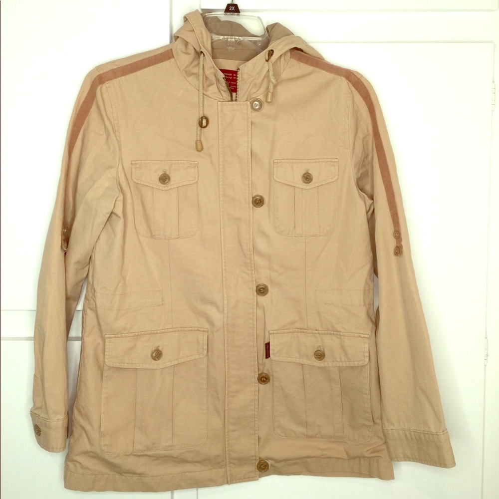 Maypole Style refreshing wear women’s jacket 🧥